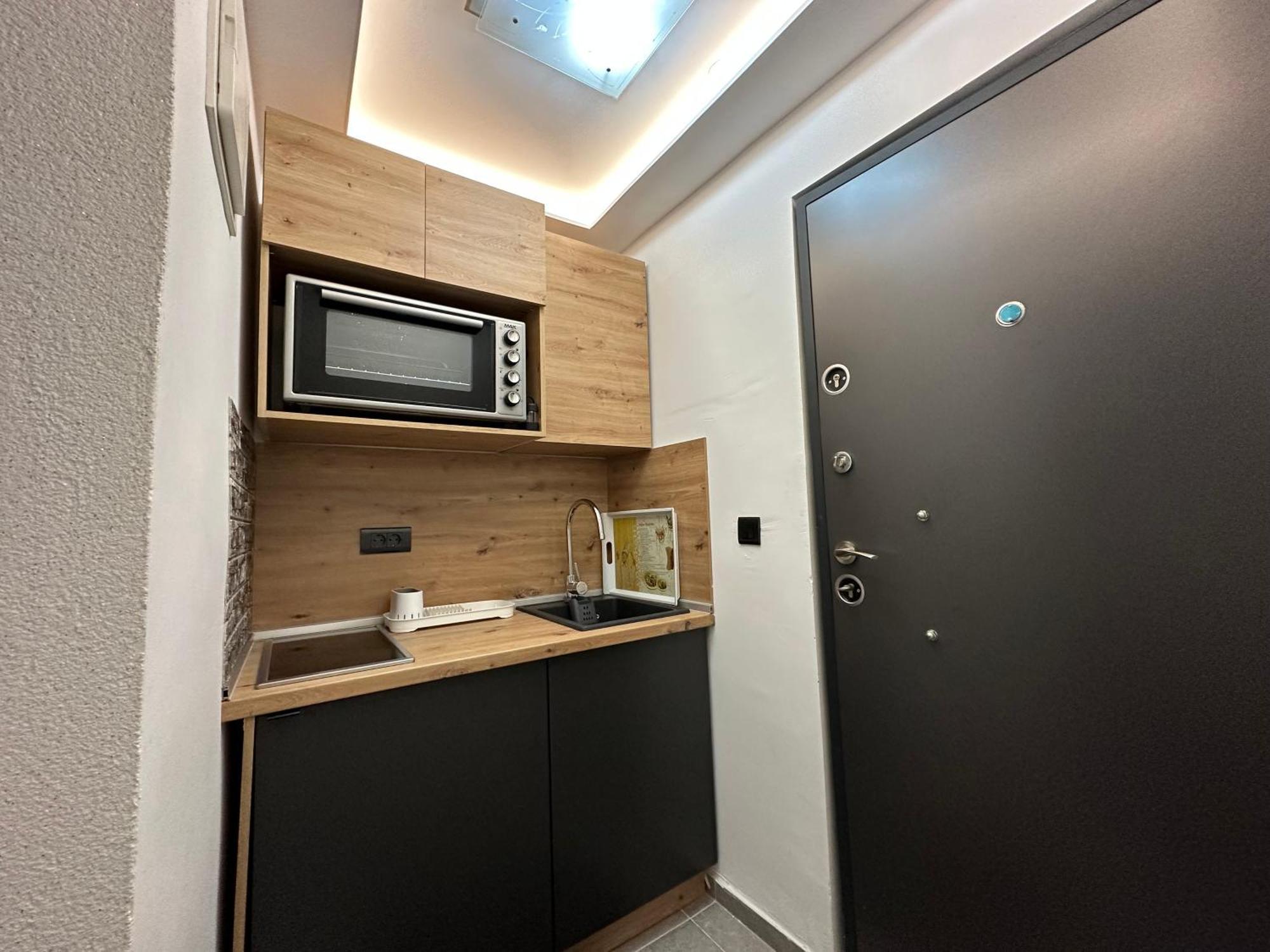 By Expert Bc Apartment *