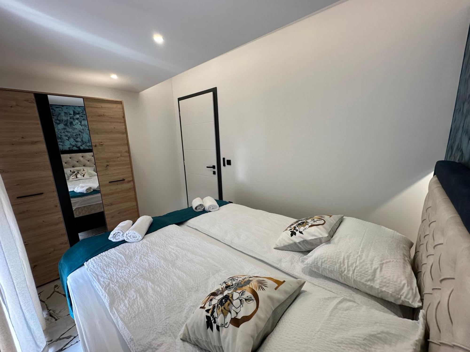 Apartment By Expert Bc *